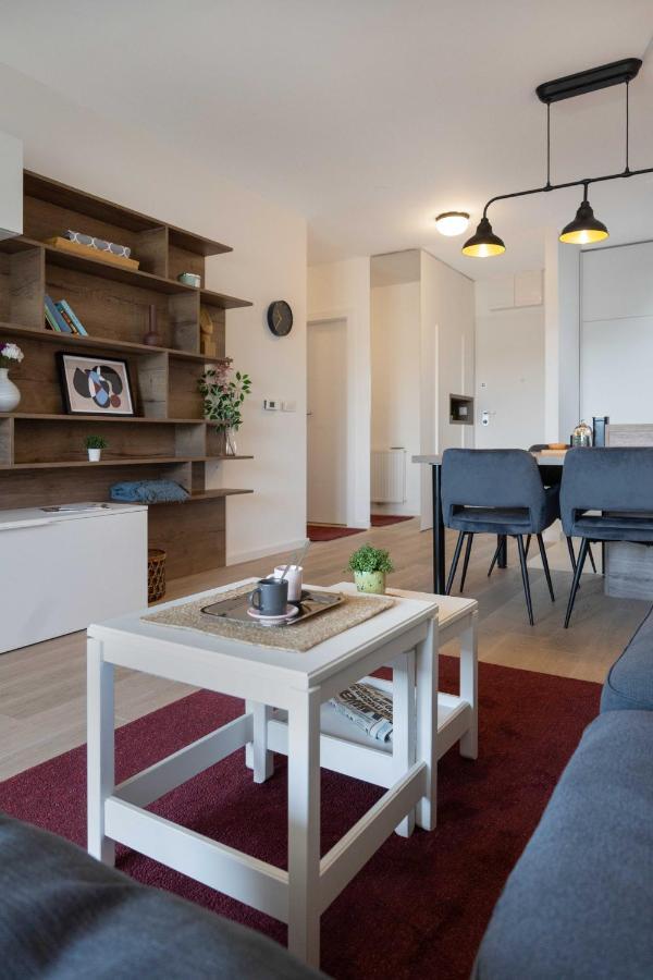 Stylish 2Bdr Apartment- Free Garage Загреб Экстерьер фото